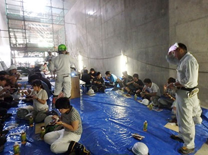 桁内での昼食交流会